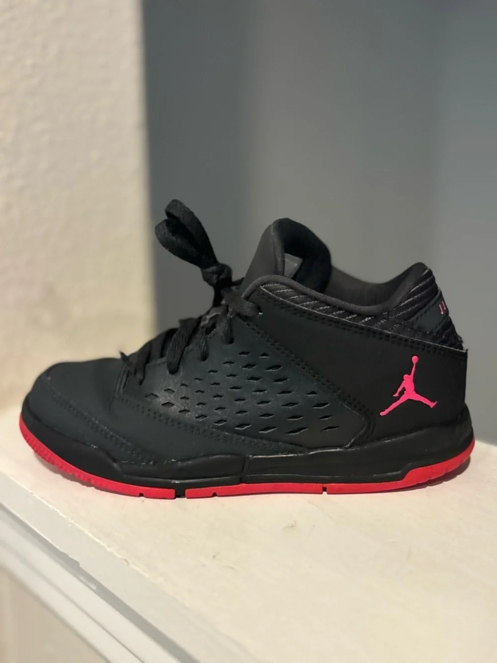 Nike Jordan Flight Origin Black/Fuchsia/ 921199-009 Toddler Size 12C
